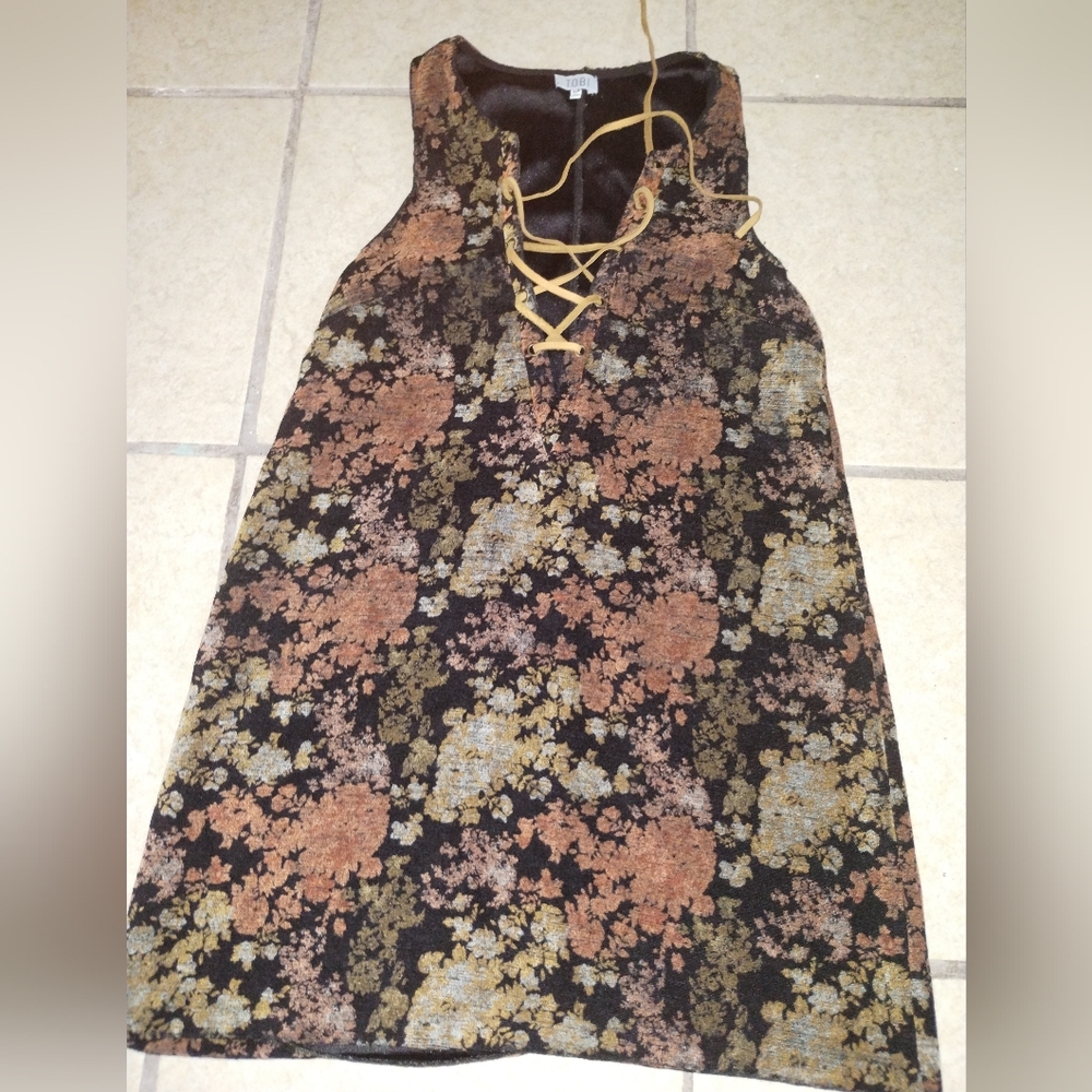 Tobi Floral Lace-Up Mini Dress - Black and Gold